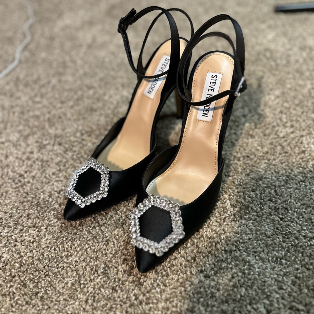 Steve Madden Black Satin Pumps w/ Jewel Toe